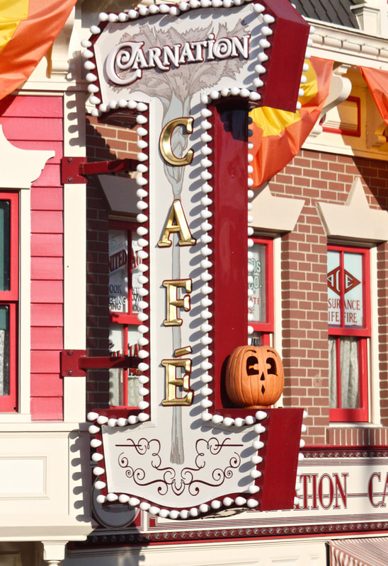 Halloweentime at Disneyland - What to Expect 2019